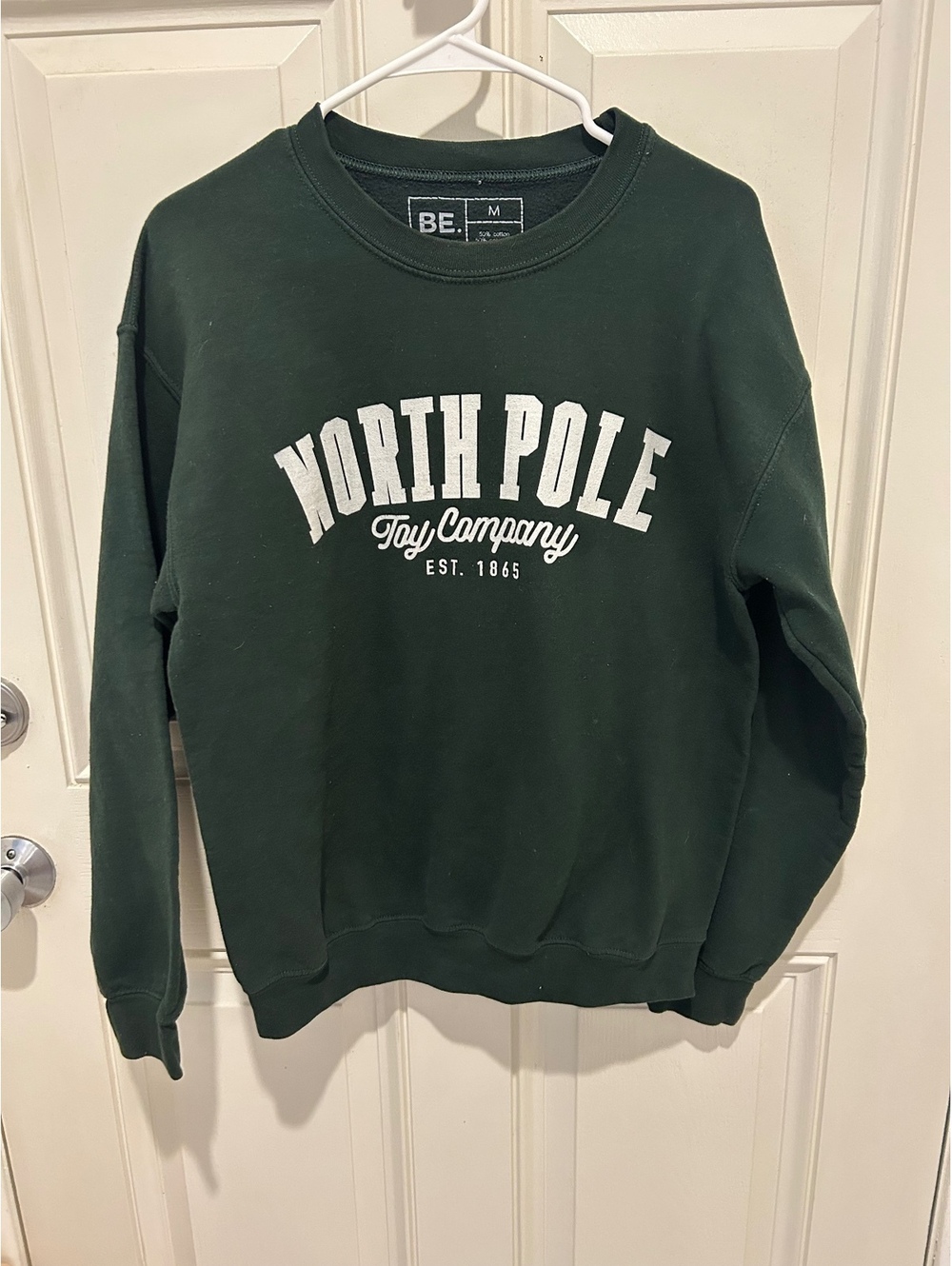 North Pole Toy Company Christmas Sweatshirt Green Size M Holiday Crewneck